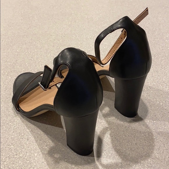 NWOT Black Madden Girl Heels - Picture 10 of 12